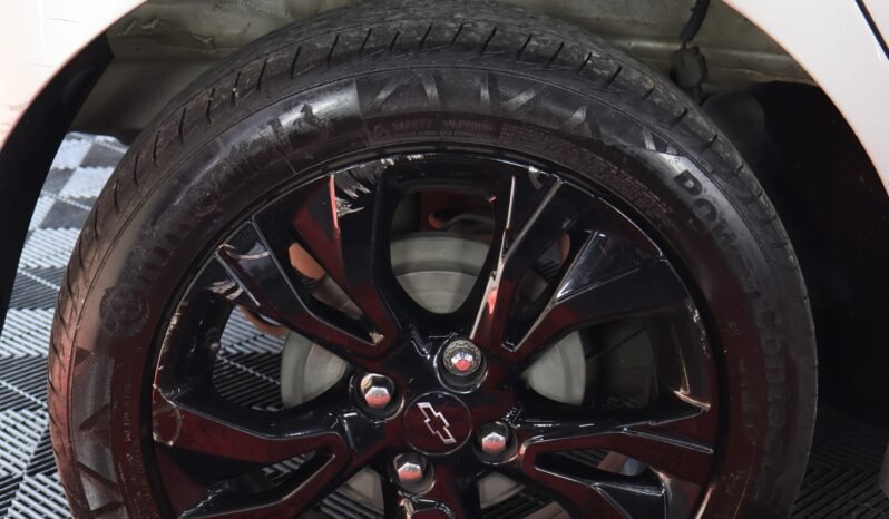 
								CHEVROLET ONIX RS MT HB full									