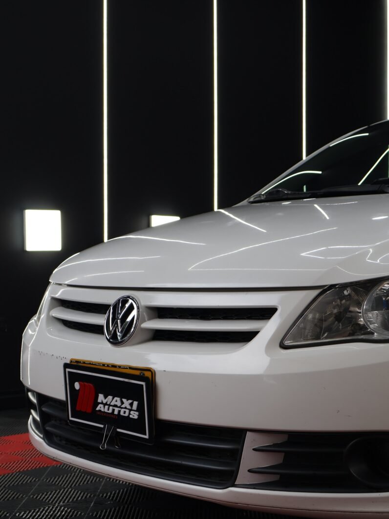 
								VOLKSWAGEN  GOL VOYAGE 1.6 MT full									