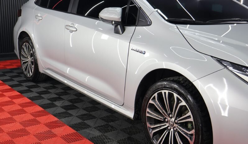 
								TOYOTA COROLLA  SEG AT HIBRIDO 1.8 AT full									