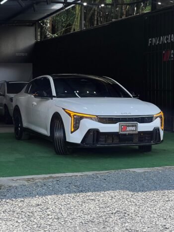 KIA K4 GT LINE AT 2.0