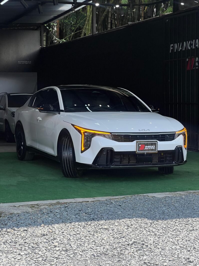 
								KIA K4 GT LINE AT 2.0 full									