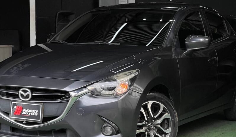 
								MAZDA 2 GRAND TOURING 1.5L AT full									