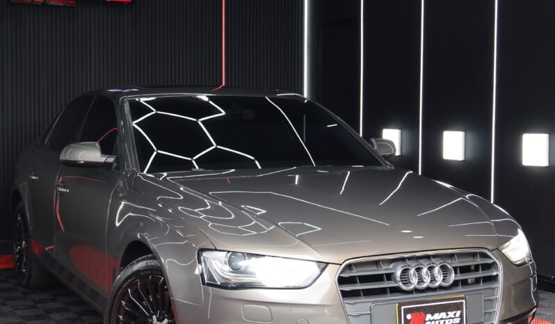 
								AUDI A4 LUXURY AUT 1.8 TURBO SED full									