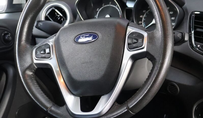 
								FORD FIESTA TITANIUM AT 1.6 full									