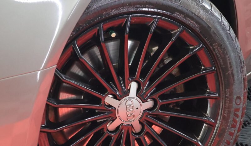 
								AUDI A4 LUXURY AUT 1.8 TURBO SED full									