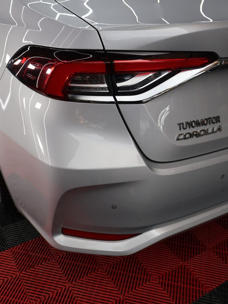 
								TOYOTA COROLLA  SEG AT HIBRIDO 1.8 AT full									