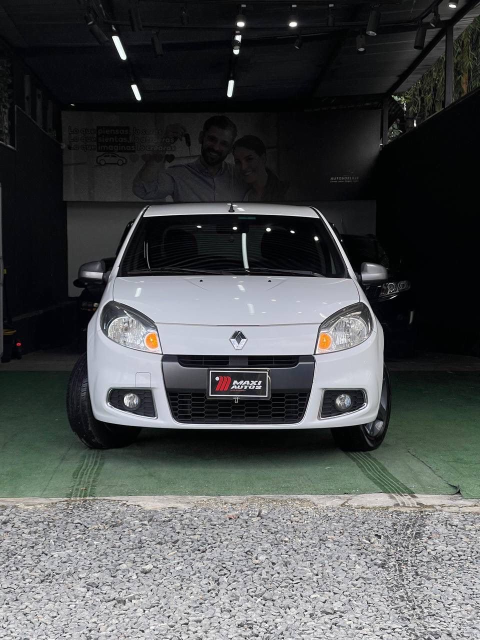 RENAULT SANDERO DYNAMIQUE AT 1.6