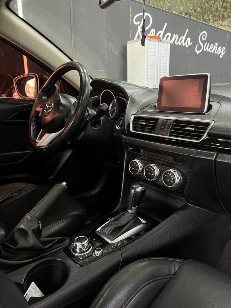 
								MAZDA 3 TOURING SD AT full									