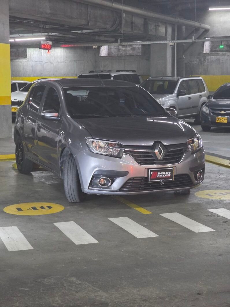 
								RENAULT SANDERO LIFE MT 1.6 HB full									