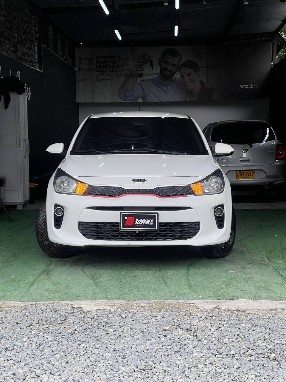 KIA RIO VIBRANT MT 1.4