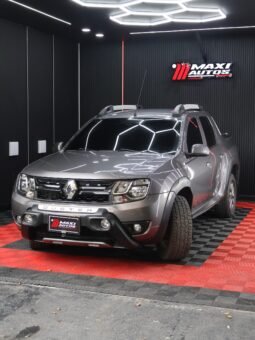 RENAULT DUSTER OROCH INTENS AUT 2.0 4X2