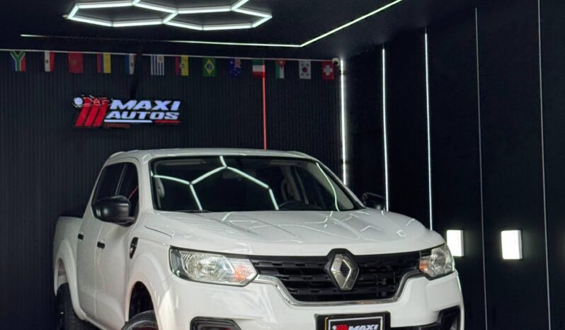 
								RENAULT ALASKAN ZEN 2.5 DIESEL MT 4X4 full									
