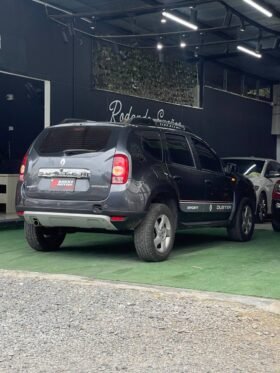 RENAULT DUSTER DYNAMIQUE 2.0 AT 4X2