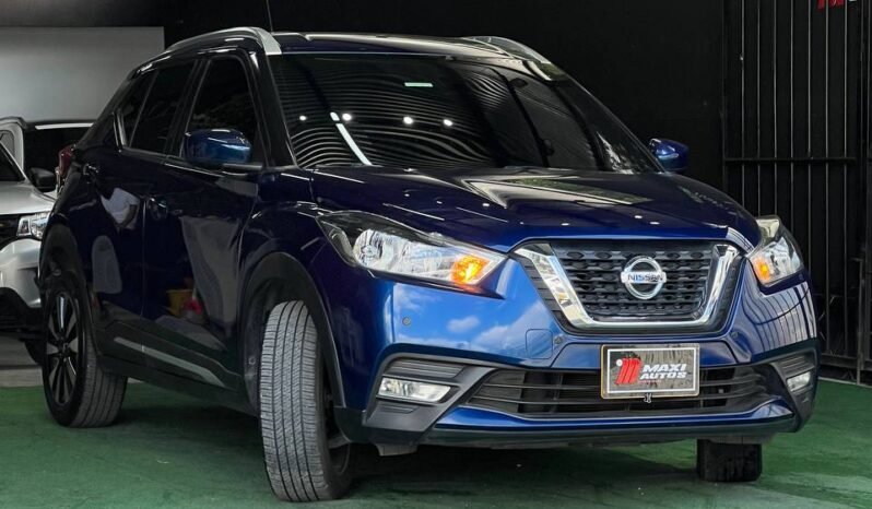 
								NISSAN KICKS ADVANCE MT 1.6L 4X2 full									