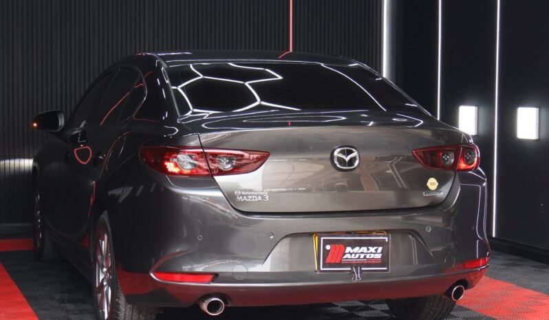 
								MAZDA 3 TOURING SD AT full									