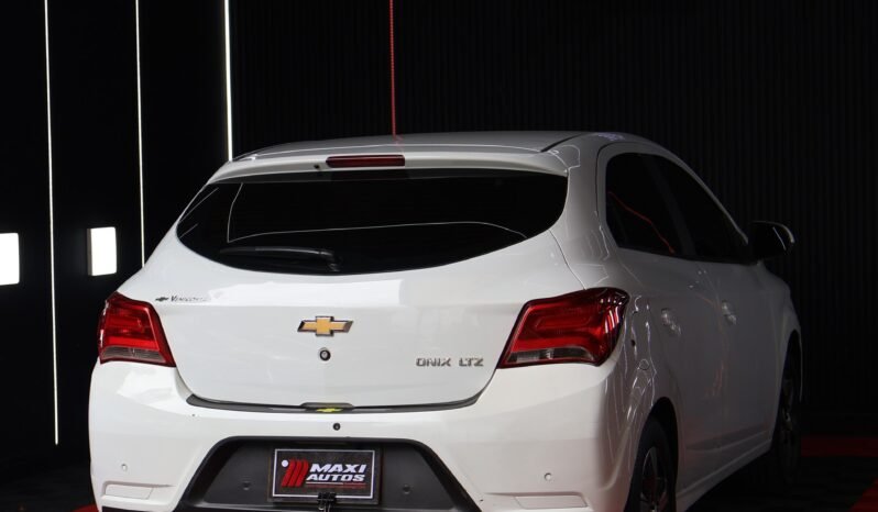 
								CHEVROLET ONIX LTZ HB MT 1.4 full									