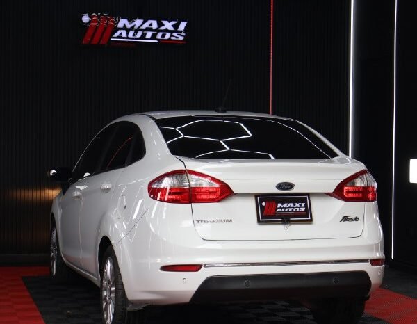 
								FORD FIESTA TITANIUM AT 1.6 full									