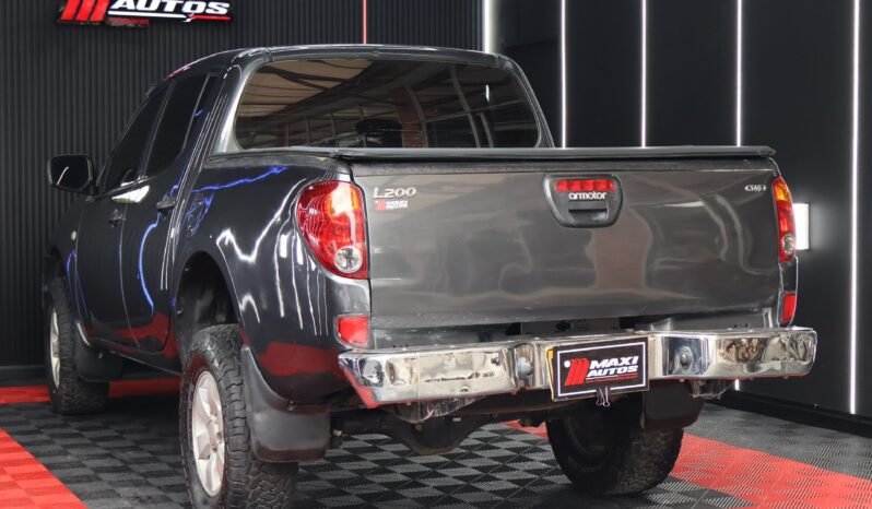 
								MITSUBISHI SPORTERO L200 MT 4X4 DIESEL full									