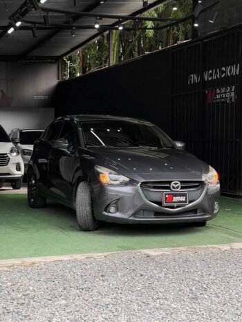 MAZDA 2 GRAND TOURING 1.5L AT