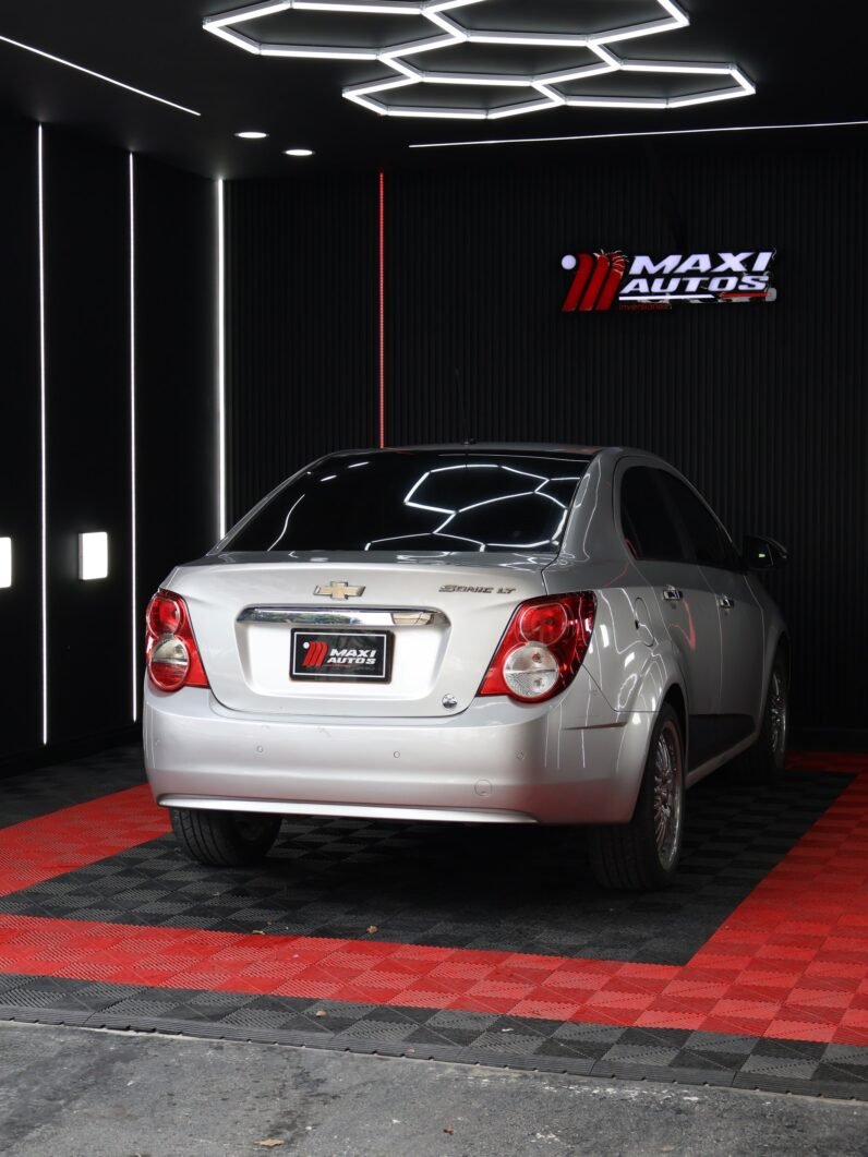 
								CHEVROLET SONIC LT 1.6  AT SEDAN full									