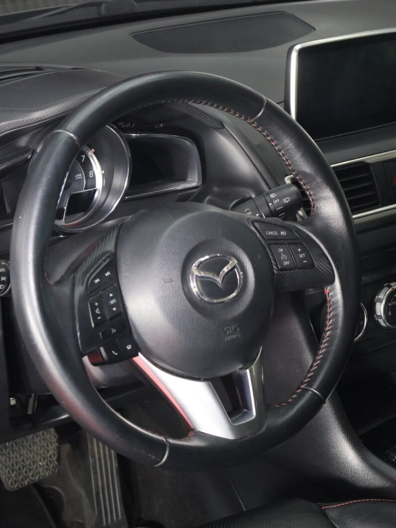 
								MAZDA 3 GRAND TOURING 2.0 AT full									