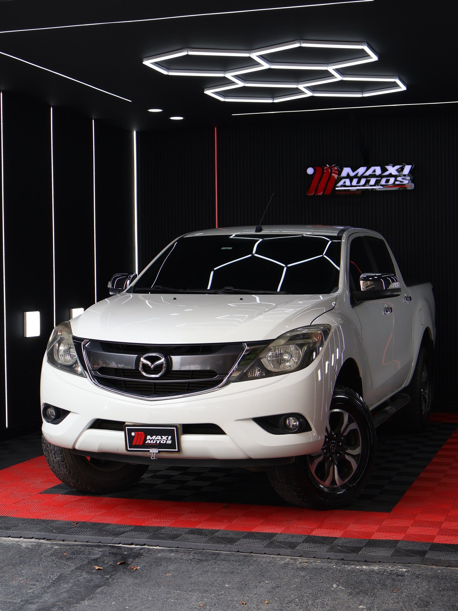MAZDA BT50 PROFESSIONAL 3.2 DSL  AT 4X4