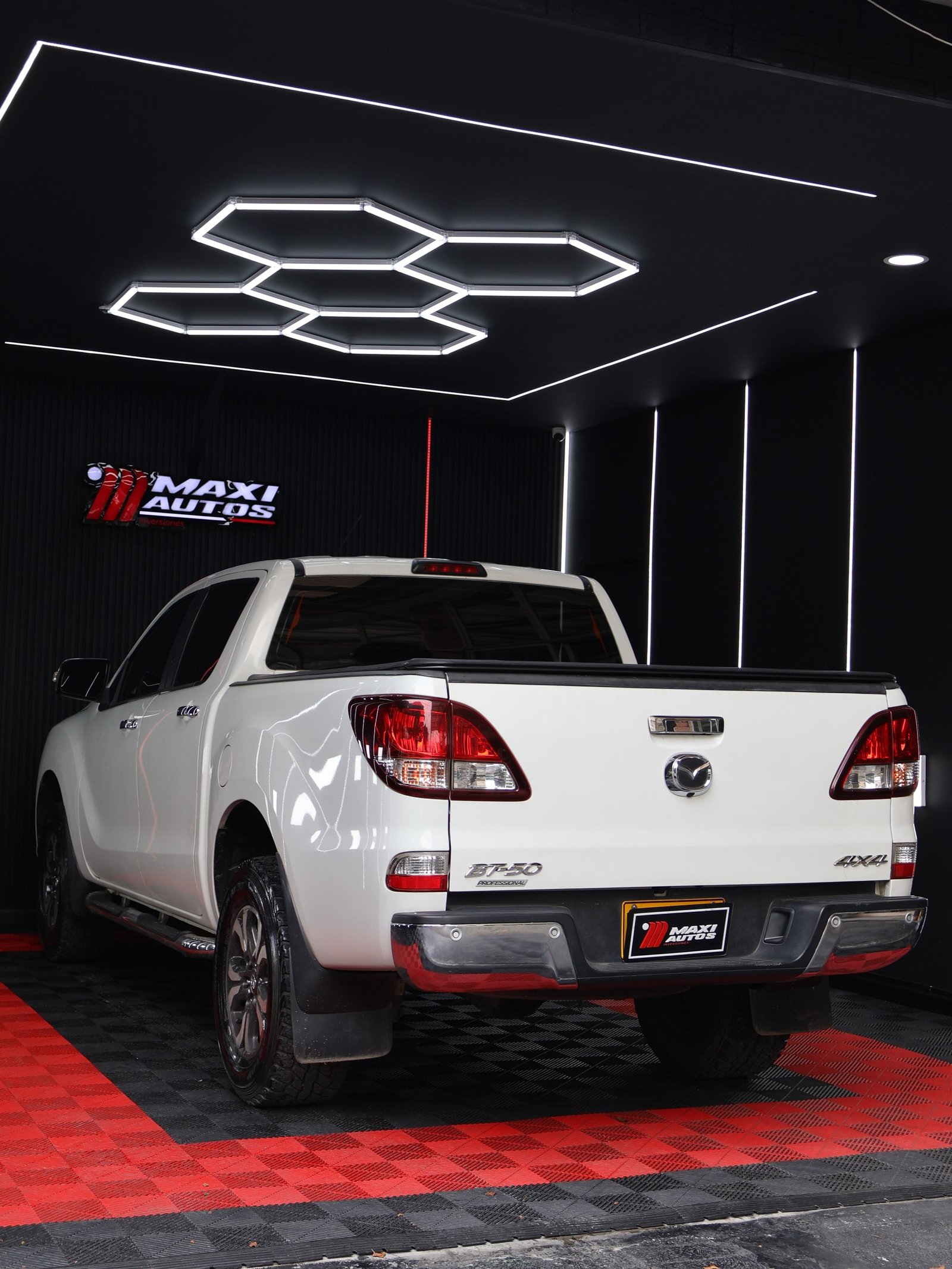 MAZDA BT50 PROFESSIONAL 3.2 DSL  AT 4X4