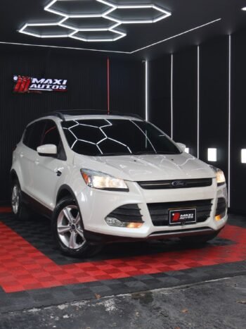 FORD ESCAPE SE AT 4X4