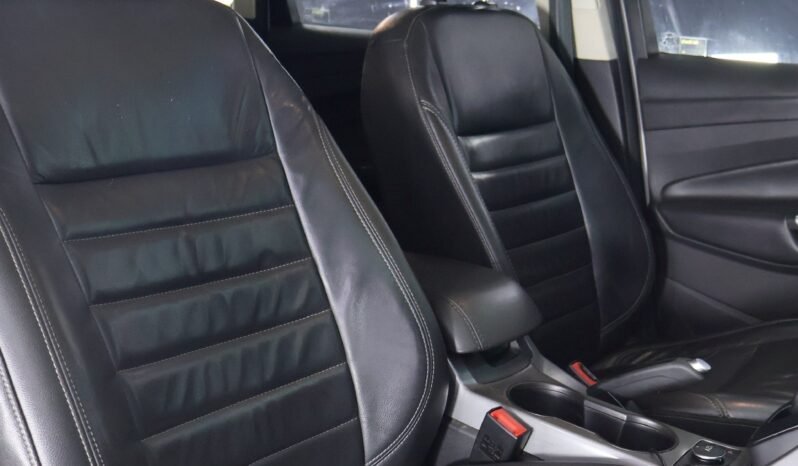 
								FORD ESCAPE SE AT 4X4 full									