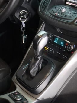 
										FORD ESCAPE SE AT 4X4 full									