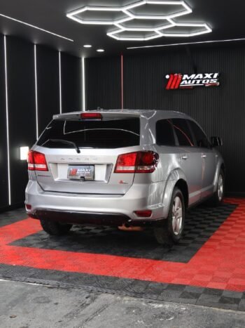 DODGE JOURNEY SE 2.4L AUT 4X2 7P