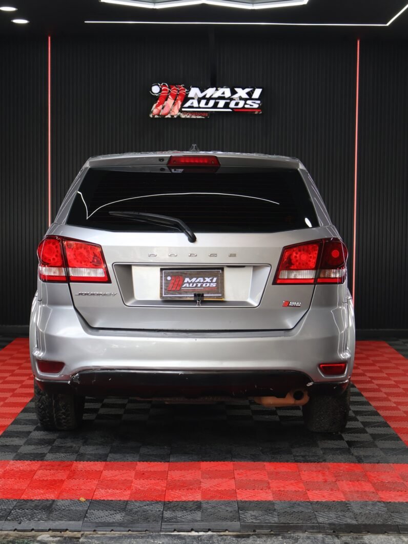 
								DODGE JOURNEY SE 2.4L AUT 4X2 7P full									