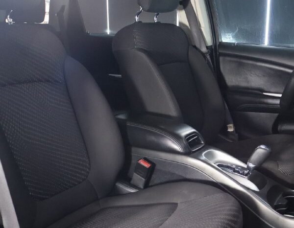 
								DODGE JOURNEY SE 2.4L AUT 4X2 7P full									