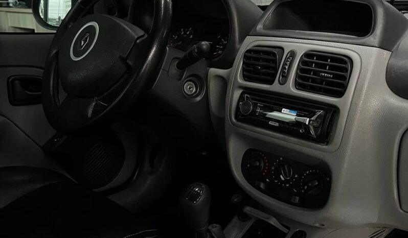 
								RENAULT CLIO STYLE full									