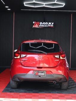 MAZDA 2 GRAND TOURING 1.5 MT