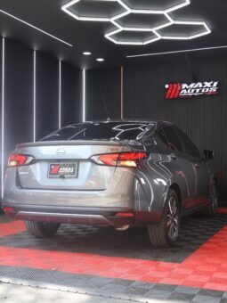 NISSAN VERSA  SR/BLACK 1.6 AT