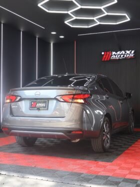 NISSAN VERSA  SR/BLACK 1.6 AT