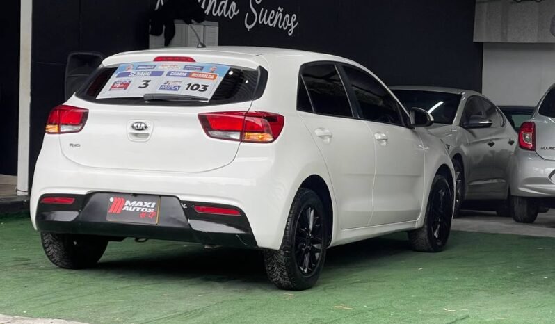 
								KIA RIO VIBRANT MT 1.4 full									