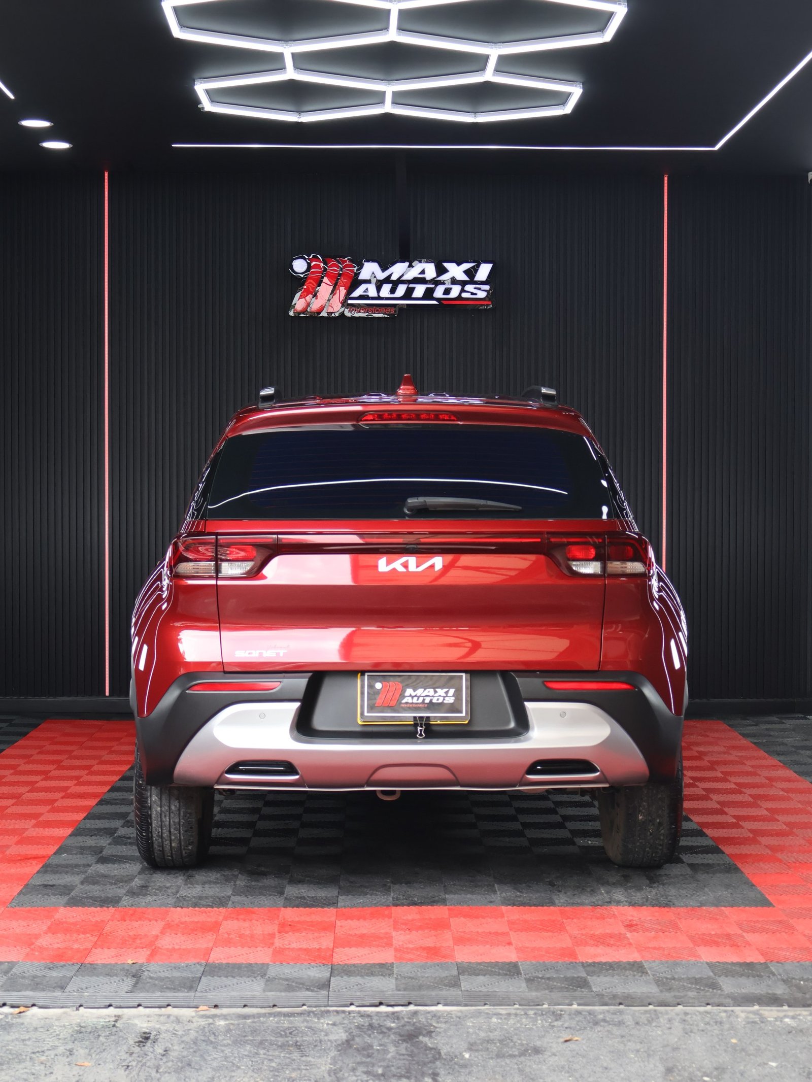 KIA SONET VIBRANT AT 1.5 4X2