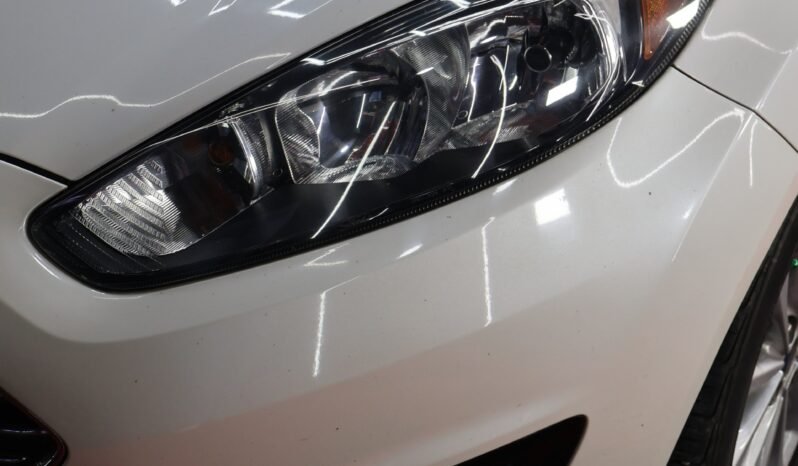 
								FORD FIESTA TITANIUM AT 1.6 full									