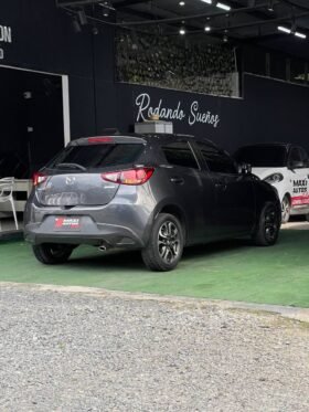 MAZDA 2 GRAND TOURING 1.5L AT