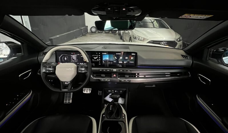 
								KIA K4 GT LINE AT 2.0 full									