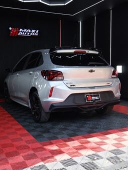 
										CHEVROLET ONIX RS MT HB full									