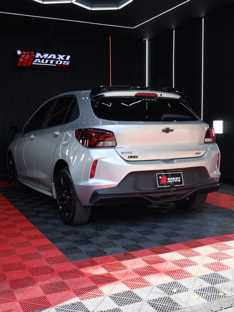 
								CHEVROLET ONIX RS MT HB full									