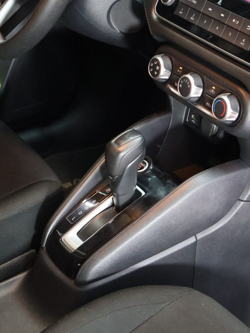 
								NISSAN NEW VERSA SENSE AT 1.6 full									