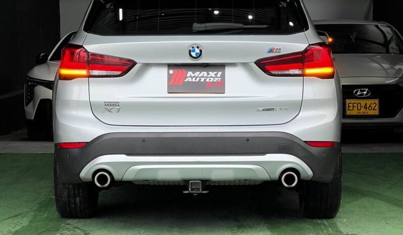 
								BMW  X1 SDRIVE 20I AT 2.0L full									
