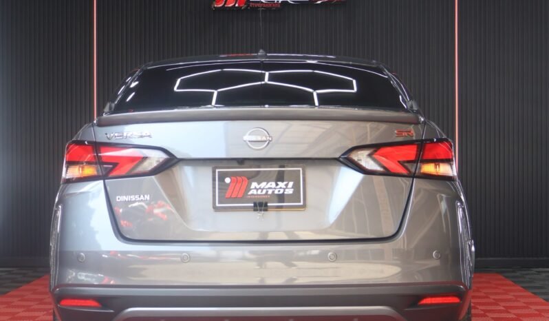 
								NISSAN VERSA  SR/BLACK 1.6 AT full									