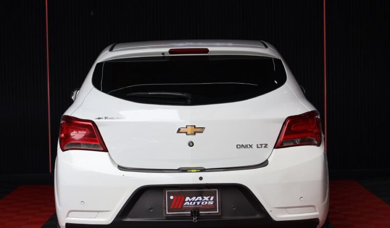 
								CHEVROLET ONIX LTZ HB MT 1.4 full									