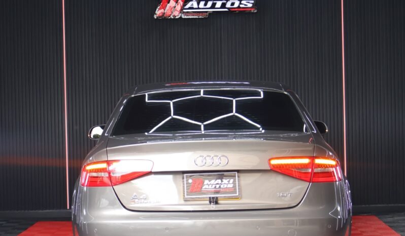 
								AUDI A4 LUXURY AUT 1.8 TURBO SED full									