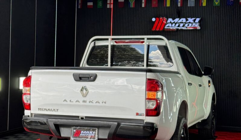 
								RENAULT ALASKAN ZEN 2.5 DIESEL MT 4X4 full									